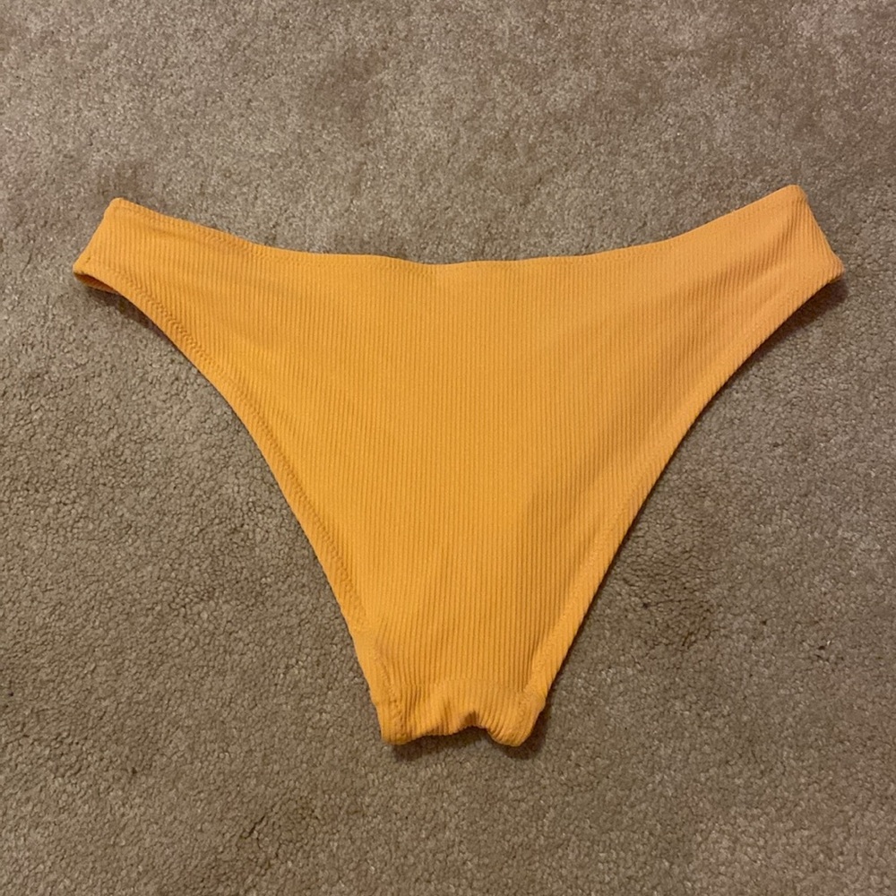 H&M Bikini Bottom - Picture 4 of 5